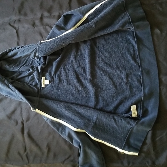 Men's size Medium zip up hoodie - Picture 5 of 6